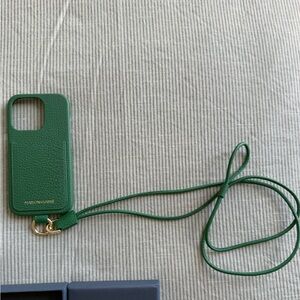 Maison de Sabré Crossbody Case Green Leather iPhone 14 pro